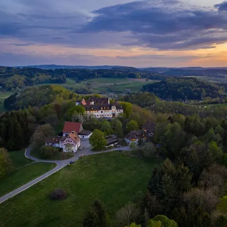 Schloss Hohenfels / Gaestehaus 7. Himmel